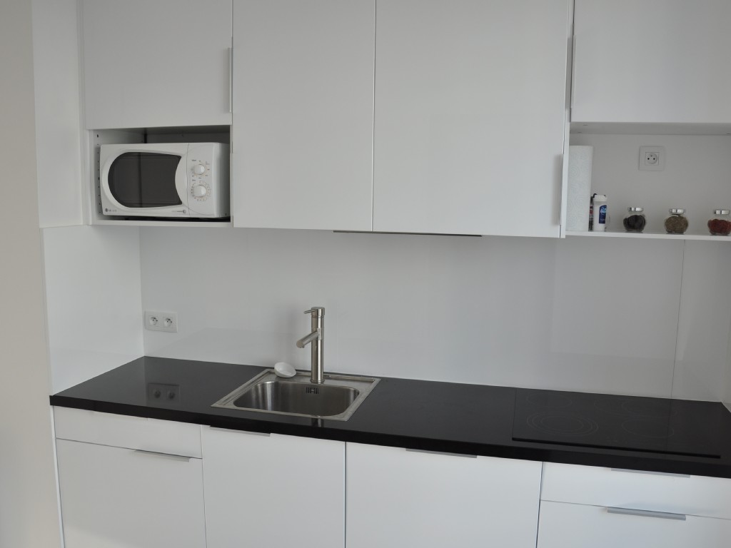 Gard&nbsp;N�mes &nbsp;Location&nbsp;Appart. 3 pi�ces&nbsp;Appartement t3 meubl�