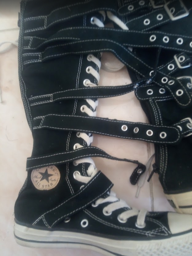 Guadeloupe&nbsp;Saint Martin &nbsp;Femmes&nbsp;Autre&nbsp;Converse chuck taylor all star  montante mollet